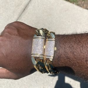 Nice gold plated stainless steel bracelets